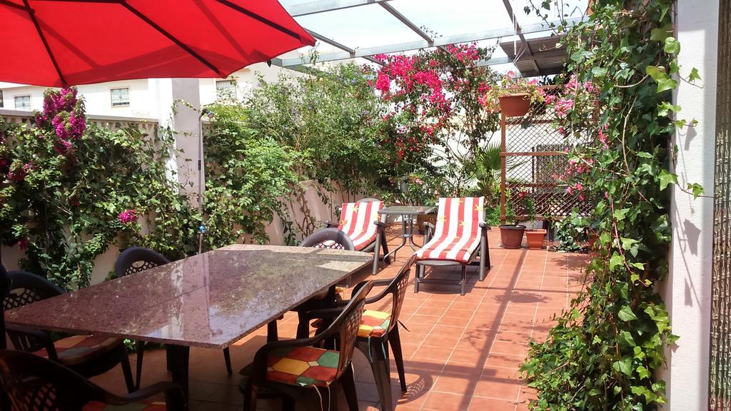 Madamme Curie Apartment Torrevieja Ngoại thất bức ảnh