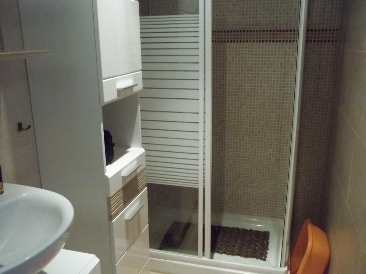 Madamme Curie Apartment Torrevieja Ngoại thất bức ảnh