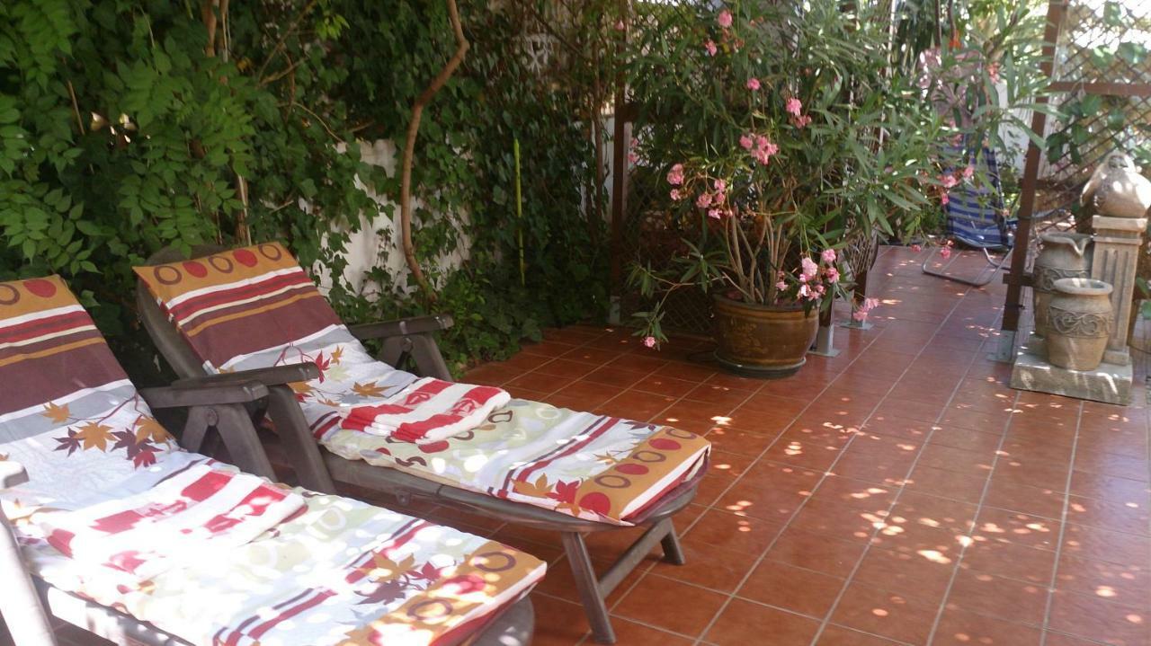 Madamme Curie Apartment Torrevieja Ngoại thất bức ảnh
